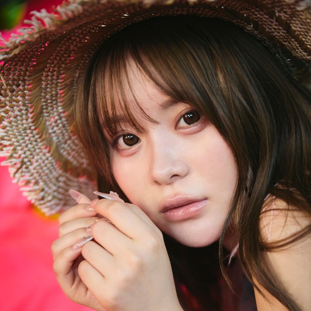 さくらさんの写真集「さくら1st写真集 咲く-At Twenty-」