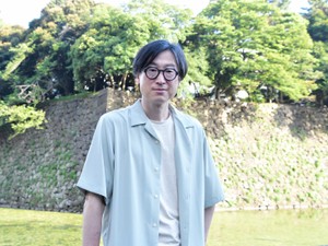 東山彰良さん「三毒狩り」 絶望の先にある「あきらめ」という光明