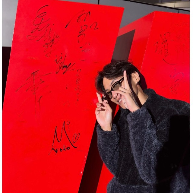 俳優オーム・タナパックさん（本人の公式インスタグラムから）