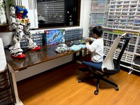 レゴ制作部屋と6歳の息子／セイレイさん（@seirei526）提供