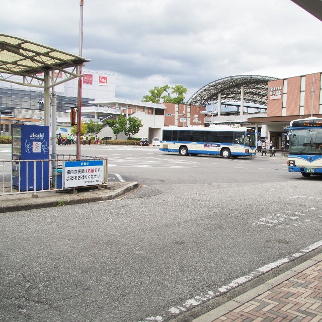 阪神バスと阪神甲子園駅