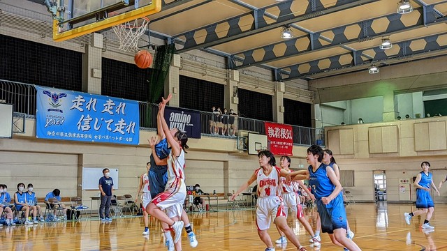 【2022高校総体女子】横須賀大津vs相模原弥栄_4