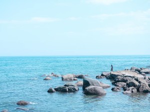 逃げるなら今しかない。そう腹をくくった夏、漂流郵便局を目指した