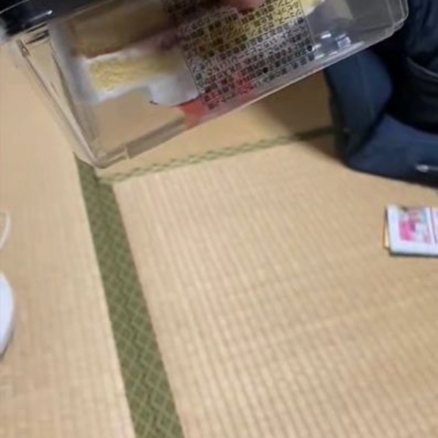 天地ひっくり返してもびくともしません…（トラックあるあるさん提供）