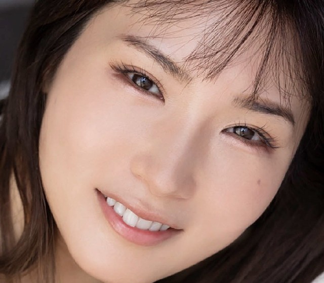中島由依子(C)光文社／週刊FLASH 写真◎中山雅文