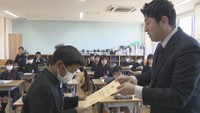 香川県の小・中学校で修了式　1年の成長振り返る「二重あやとびを111回跳べた」