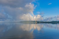 海面に映る虹も美しい（画像提供：Atsushi 沖縄 Photographerさん）
