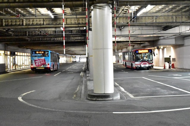 数々の旅たちを見送ってきた名鉄バスセンター