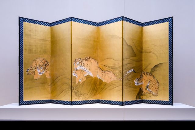 北斎や歌麿の肉筆画を楽しむ 読者会議メンバーが大英博物館展へ