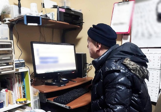 収録を終えた番組は本庄さんがすぐ編集に取りかかる（画像提供：エフエムひめ）