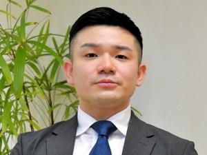 犬丸幸平さん「最後の皇帝と謎解きを」 国も身分も越えた謎解き「このミス」大賞デビュー