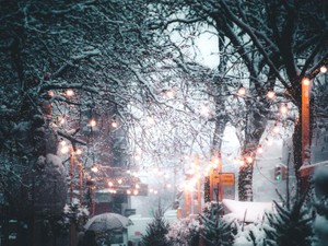 クリスマスソングが見せる、妄想劇場。口ずさめば私はヒロインに