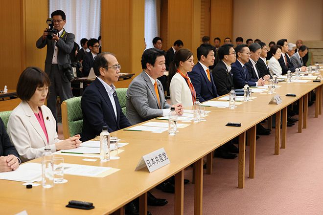 Imperial family succession plan expected to face bitter opposition ...