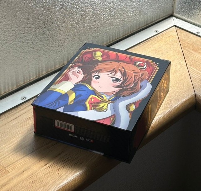 注文から5年を経て届いたのは、TVアニメ「少女☆歌劇 レヴュースタァライト」北米版スペシャルエディション／さぼてんぐさん（@saboteng23）提供