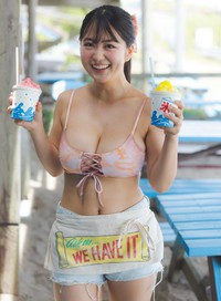 「週プレ」に登場した福井梨莉華©阿部ちづる／集英社