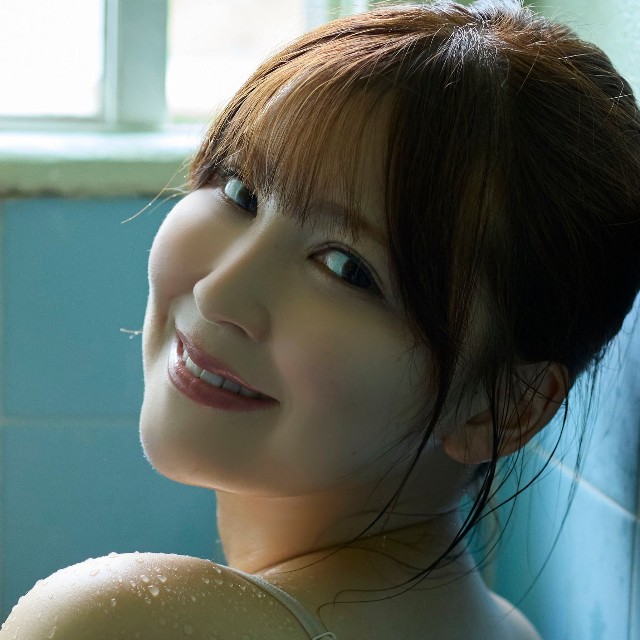 成瀬かのん2ndDVD『Petite』（エスデジタル）より