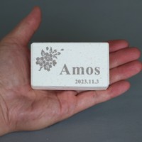 手のひらサイズの「Amos」