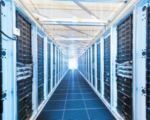 地球6000周分の道をバーチャルで学ぶ　自動運転支える膨大なデータはどこに