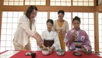海外の大学生が浴衣の着付けや数珠回し　インターンで日本の食や文化を学ぶ　香川