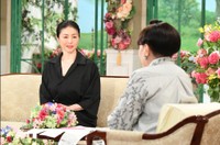 「徹子の部屋」    黒柳徹子(右)、井川遥＝テレビ朝日提供