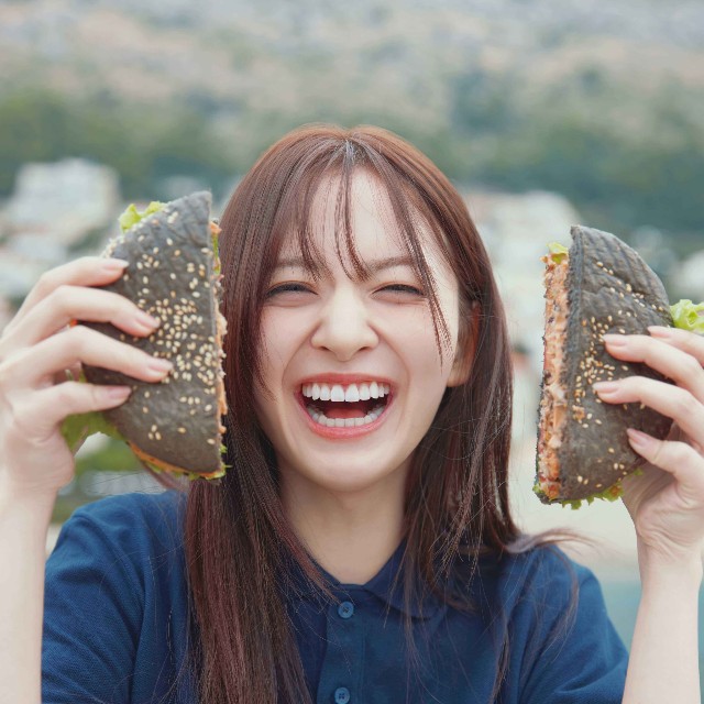 金川紗耶さん1st写真集(タイトル未定、撮影/三宮幹史、DONUTS/主婦の友社)＜先行カット＞