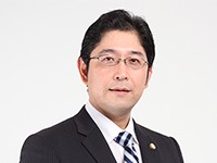 神山 高俊