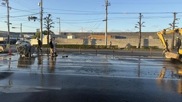 漏水の現場　高松市福岡町　13日午後4時45分ごろ