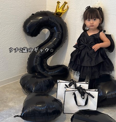 2歳のお誕生日におしゃれして撮影♡（提供：＠0216sjhさん）