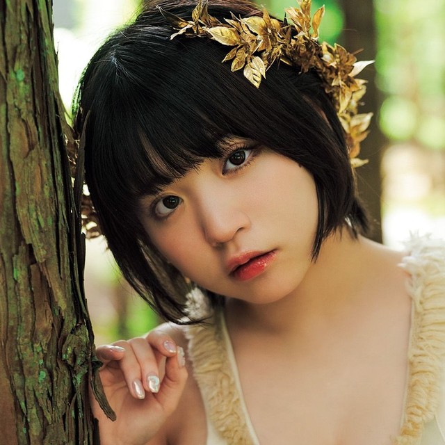 「週刊SPA!」（扶桑社）2025年8月26日発売号に登場した根本凪＝撮影：鈴木ゴータ、ヘアメイク：哘絵美子、スタイリング：菊池文子