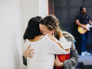 今までにない孤独を感じた東京。母の胸で泣き、故郷の友人を思った