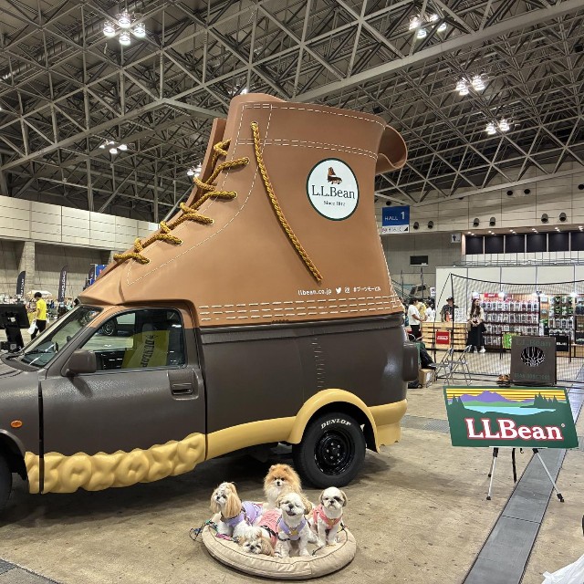 イベントに登場したブーツモービル（L.L.Bean公式X（@LLBeanJapan）の投稿から）