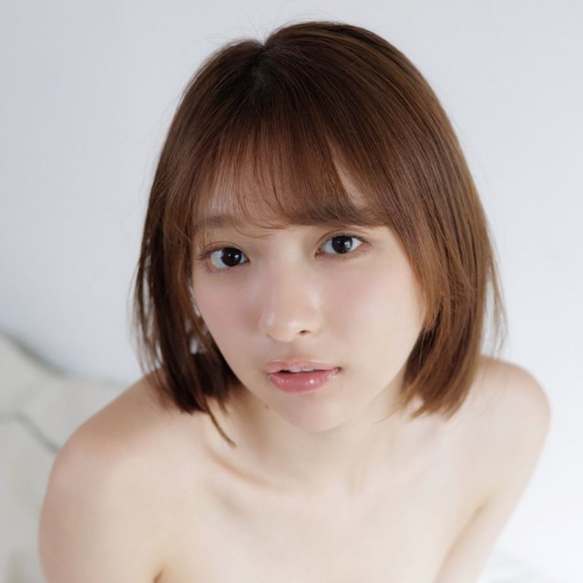 セブンネット限定特典：一ノ瀬瑠菜 ポストカードB