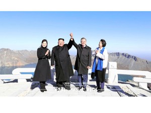 白頭山と漢拏山　朝鮮半島の山々と南北関係の深い意味合い