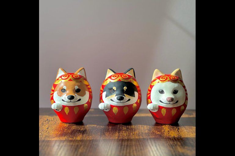 抽選でも手に入らない”柴犬＆猫だるまが可愛すぎると話題 職人の思いと