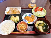 実家に帰省中の妹から送られて来た母の料理（画像提供：こんでんえいねんしざいほうさん）