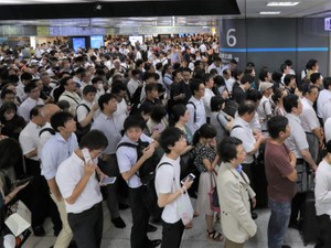 その出社、本当に必要か　「出社主義」から抜け出る方法