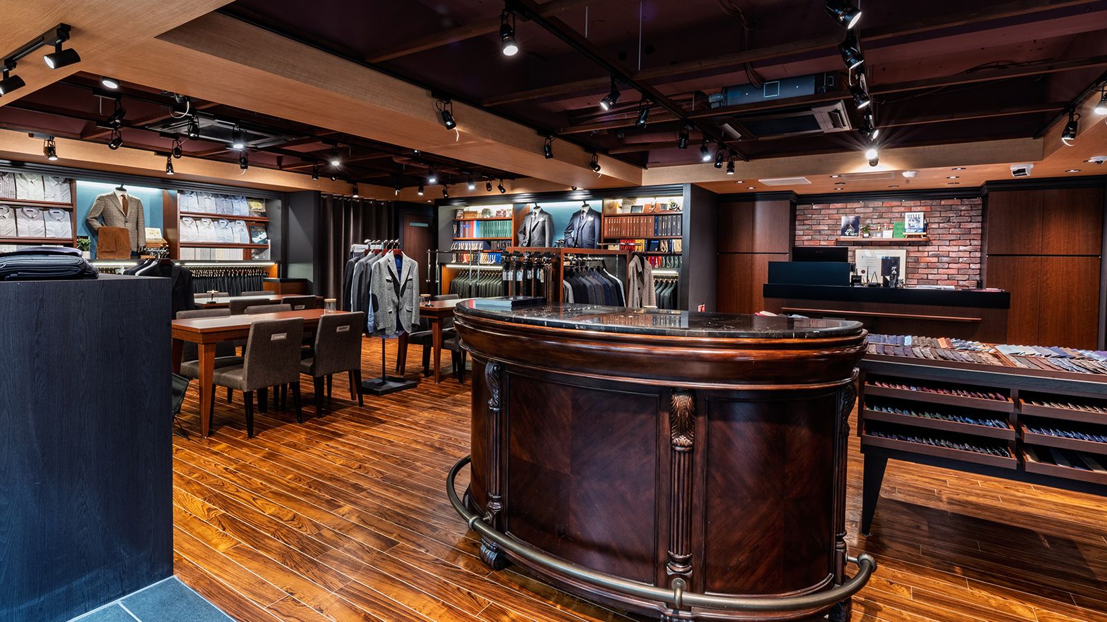 創業の地で再び、『azabu tailor 麻布本店』がグランドオープン。