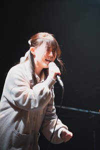 堂々としたパフォーマンスを披露した上田桃夏