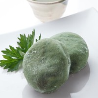 ヨモギ餅　※画像はイメージです（ykokamoto/stock.adobe.com）