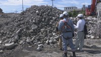 高松市の解体工事現場を訪れた高松市の職員ら
