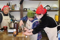 みんなで協力して働く。もちろん報酬ももらえる