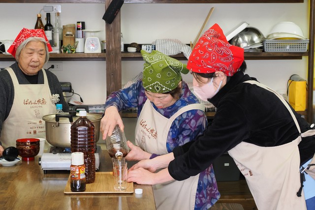 みんなで協力して働く。もちろん報酬ももらえる