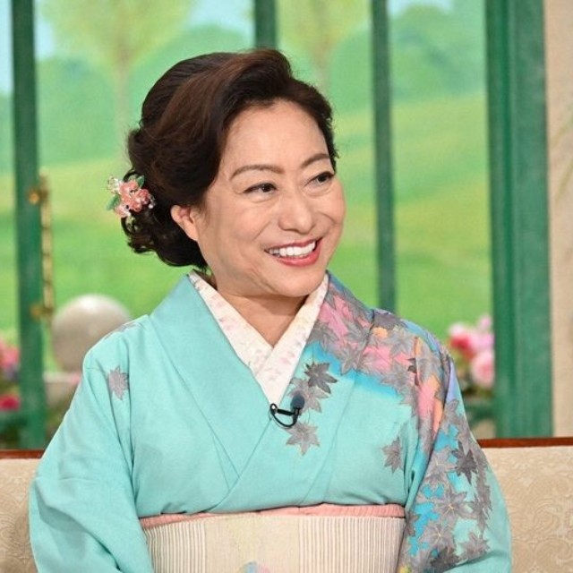 ミステリー作家だった山村美紗さんを母に持つ山村紅葉さん