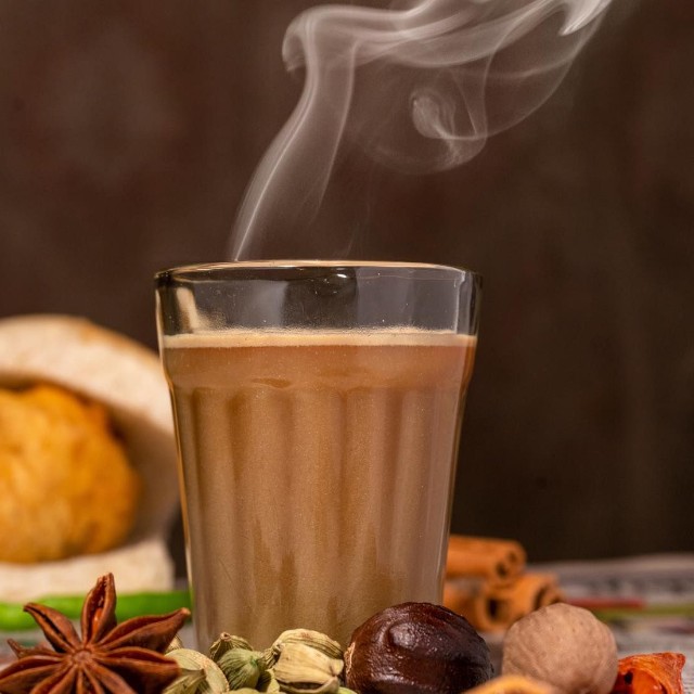 なぜ男性たちはチャイにハマるのか　※画像はイメージです（neehar/stock.adobe.com）