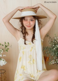 「ピーチ・ジョン」のビジュアルに登場した内田理央さん