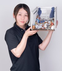 竹書房発売のコミックエッセイ「特殊清掃の現場で見たリアルな死」の原案者・小島美羽氏