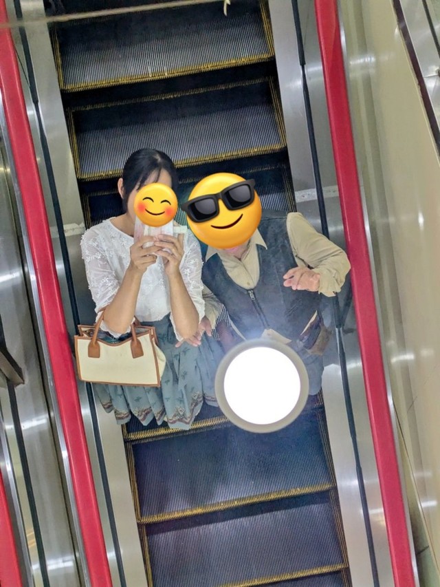 夫婦で旅行を楽しむ様子/めんちょこ@NISAさん（@menchoko1209501）提供