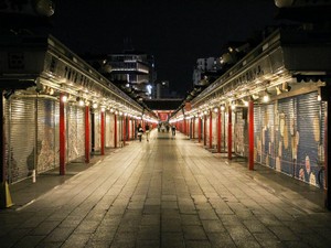 「悲しい」と「おいしい」は両立できない。この胸の痛みは失恋か胸やけか