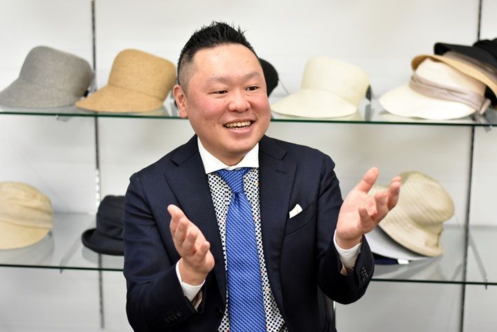 自分自身も楽しく働くことを意識しているという五十嵐さん