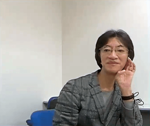 会場風景（片岡大右さん）